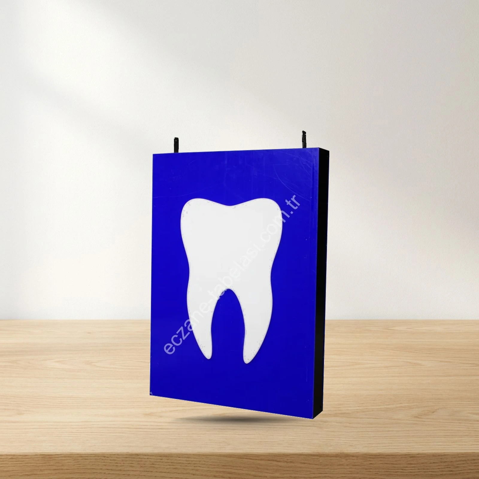 Lumen Dental Totem Pilon Levha